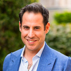 Donatello Piras als dagvoorzitter Donatello Piras als dagvoorzitter